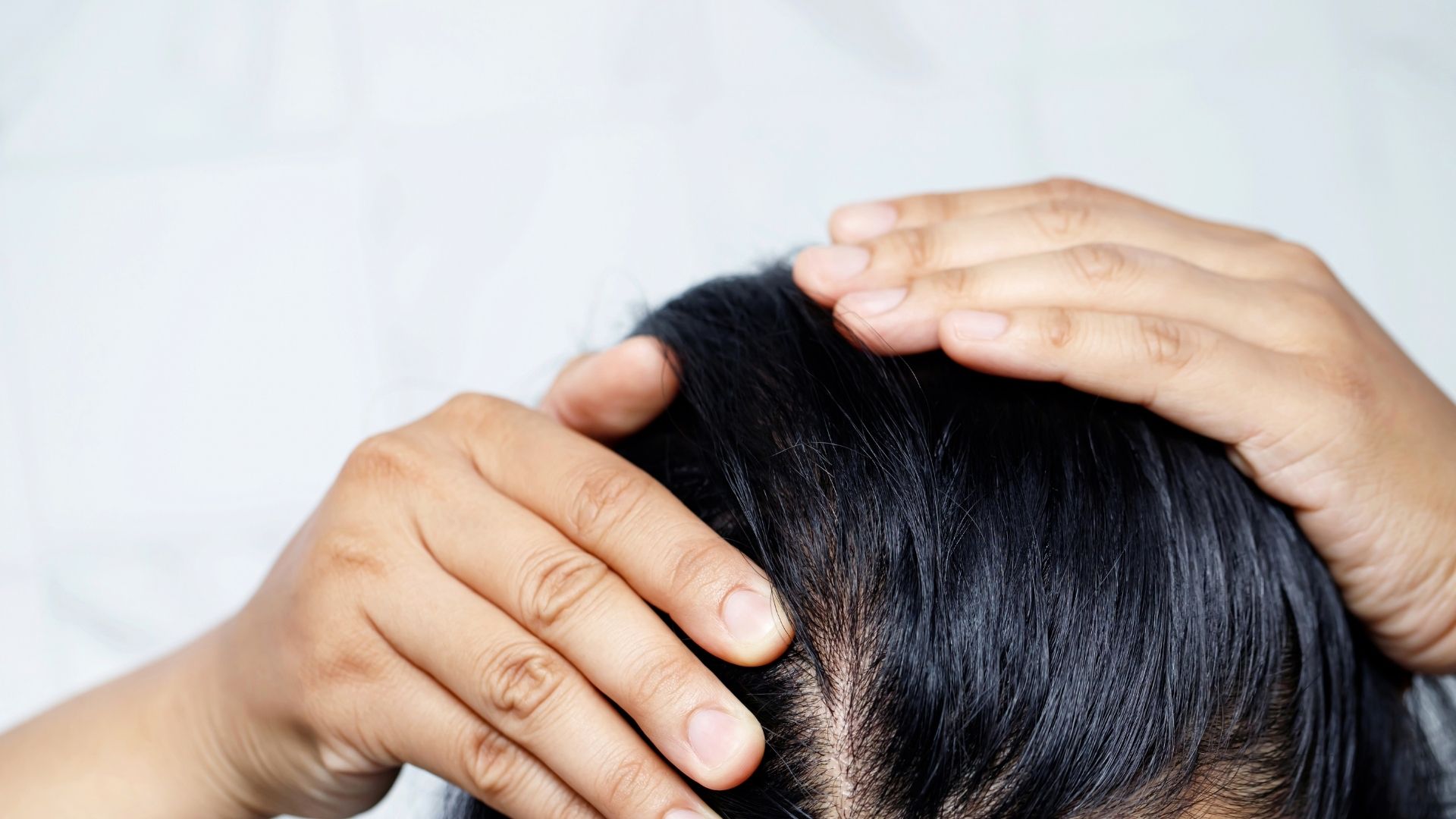 Tippek fejbőr tisztításra és lábszag ellen